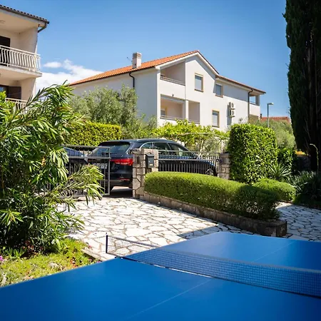 Klepac Studio Krk Town Exterior photo